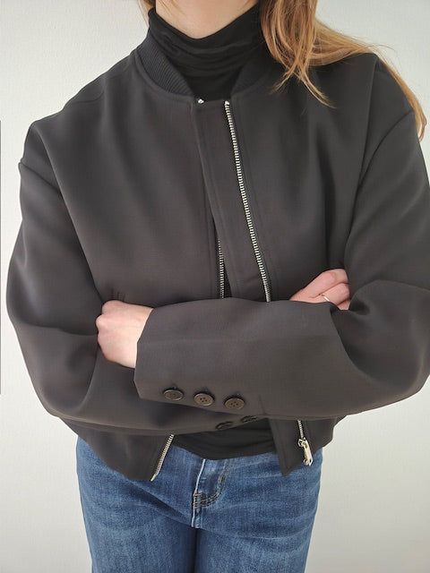 Leichte Jacke