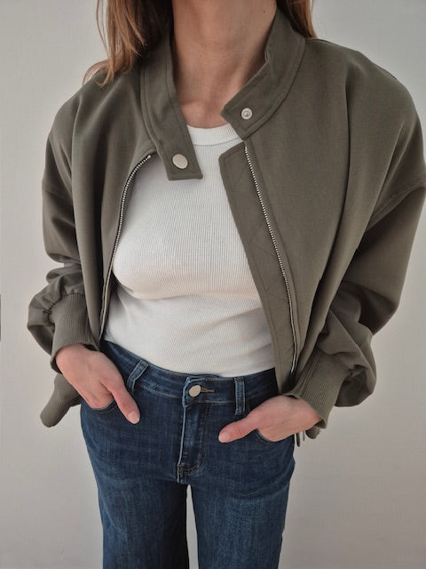 Leichte Jacke
